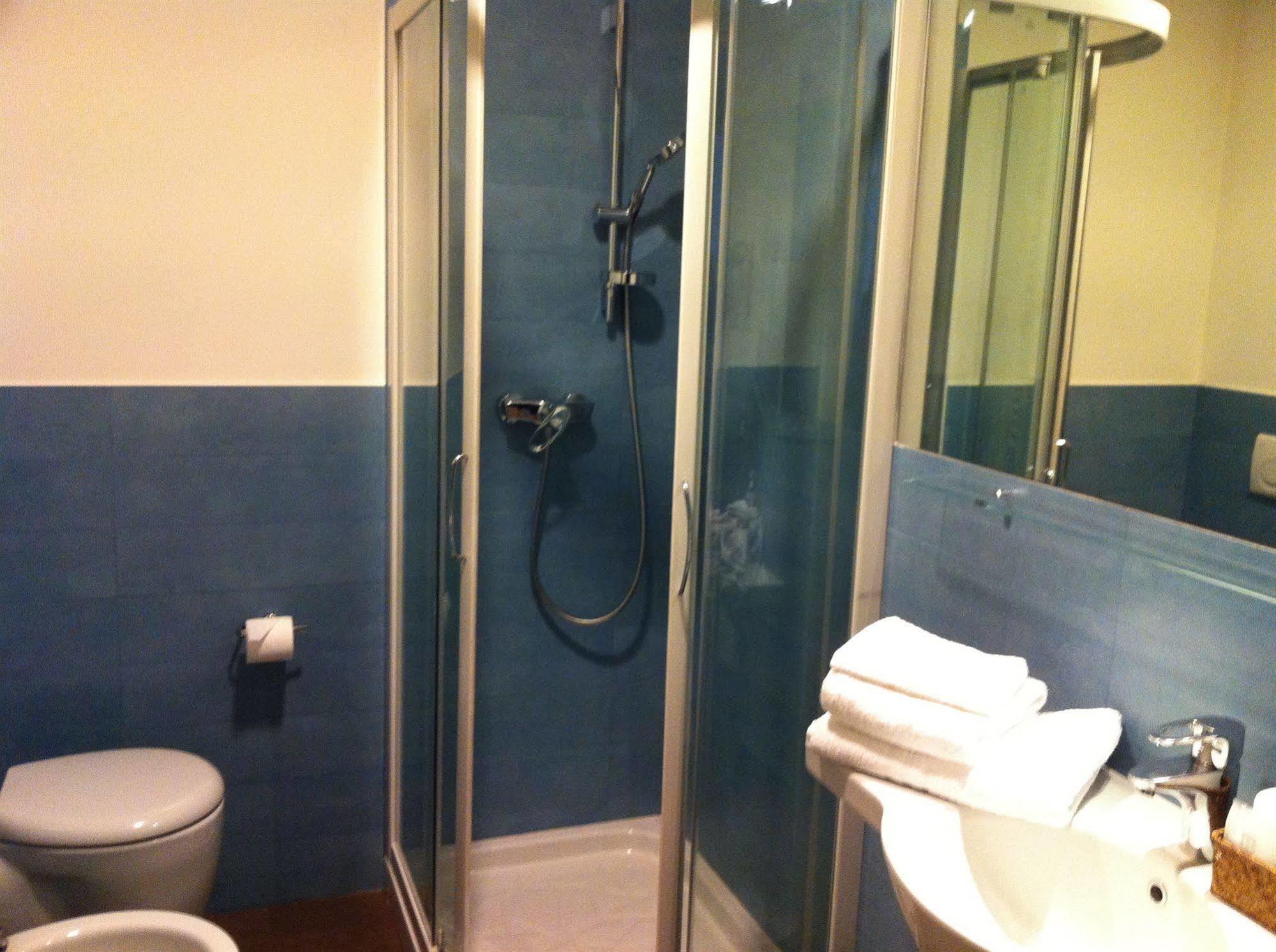 Romeo Design Rooms Verona Bagian luar foto