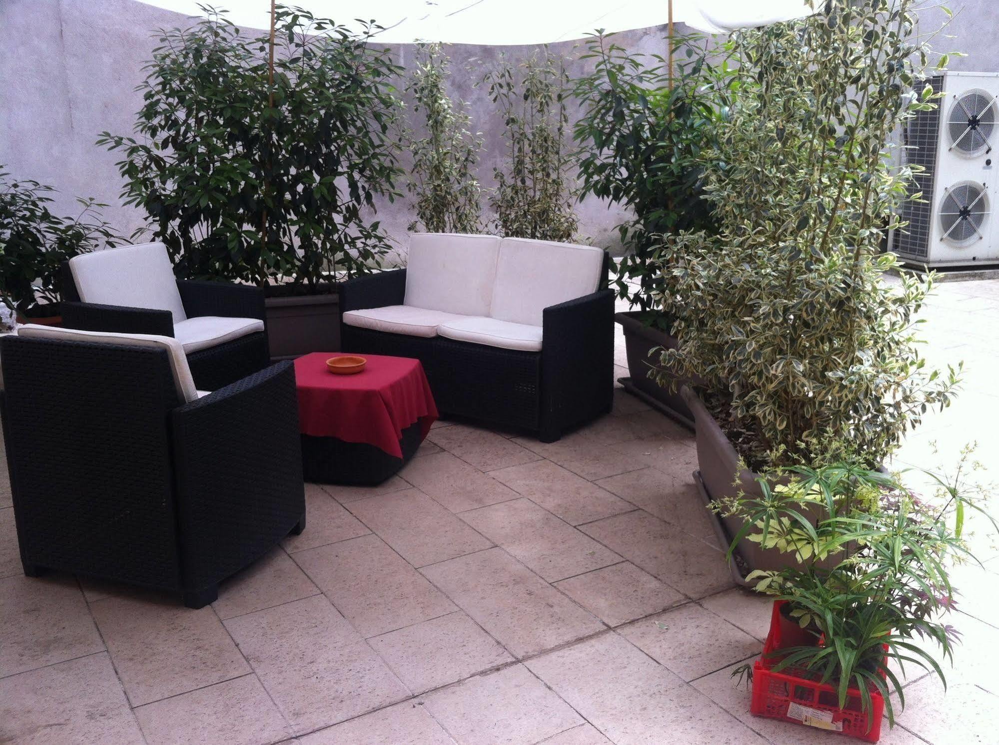 Romeo Design Rooms Verona Bagian luar foto